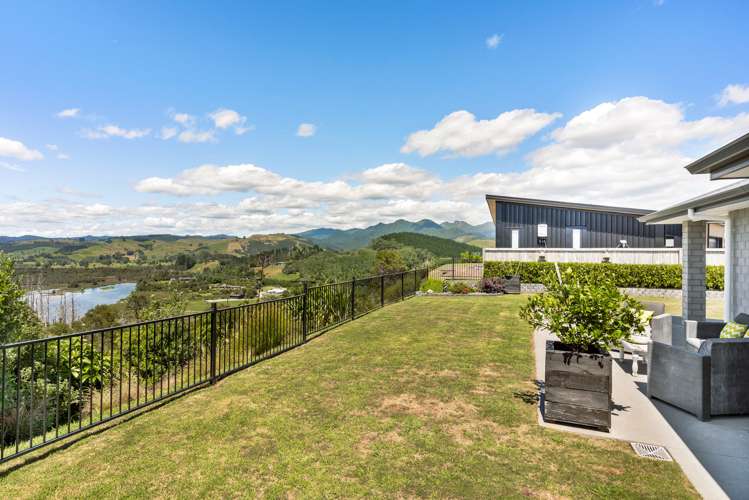 17 Manatu Close Whangamata_33