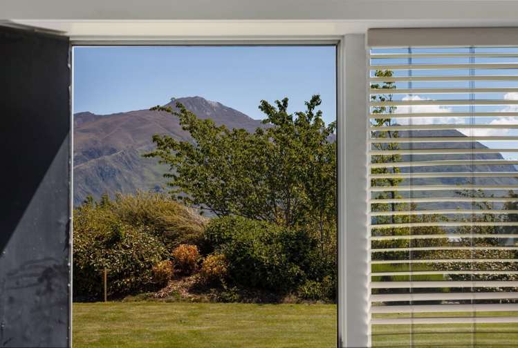 38 Ridgecrest Wanaka_14