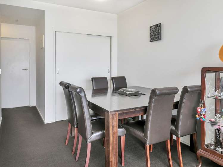 1114/2 Beach Road Auckland Central_6