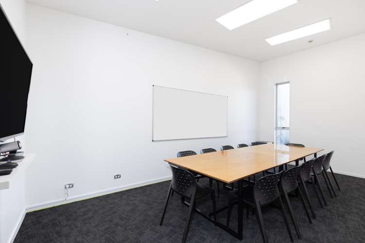 1 Cadillac Way (Level 1 Office) Annesbrook_8