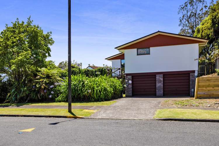 7 Lindaver Grove Merrilands_31