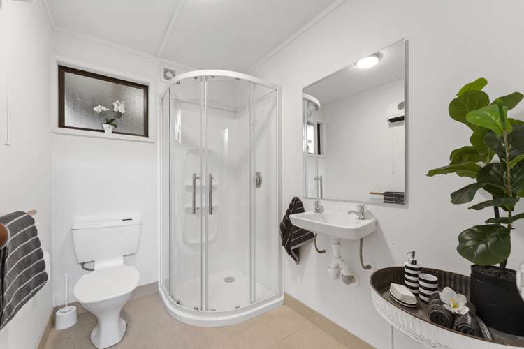 9a Dart Place Fernhill/Sunshine Bay_9