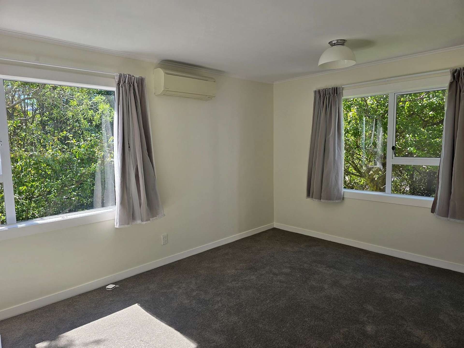 49A Milne Terrace Island Bay_0