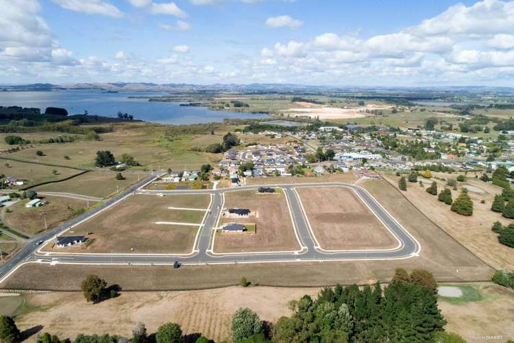 21 Murray Ward Drive Te Kauwhata_1