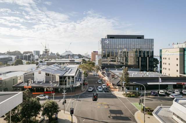 Unit 7/109 Devonport Road Tauranga Central_2