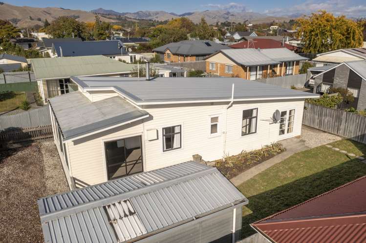 6 Brian Bary Street Redwoodtown_11