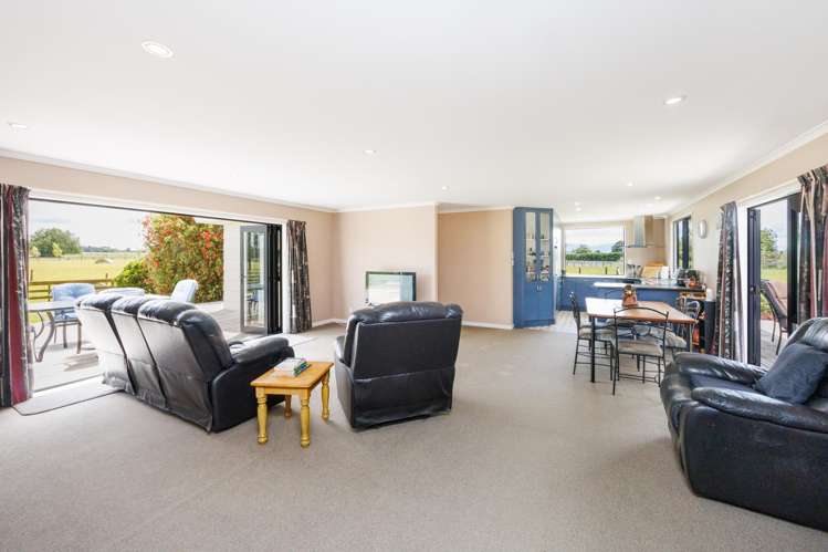 69 Reid Line East Aorangi_6