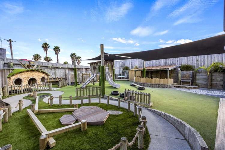 44 Hobsonville Road West Harbour_8