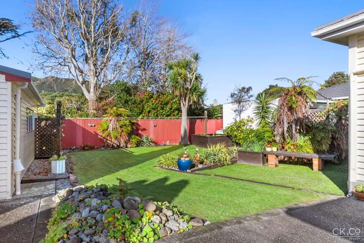 64 Totara Crescent Woburn_14