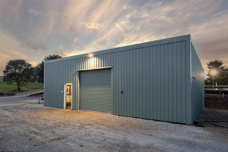 154 Muriwai Valley Road Waimauku_35