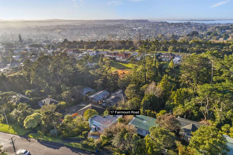 17 Fairmount Road Titirangi_16
