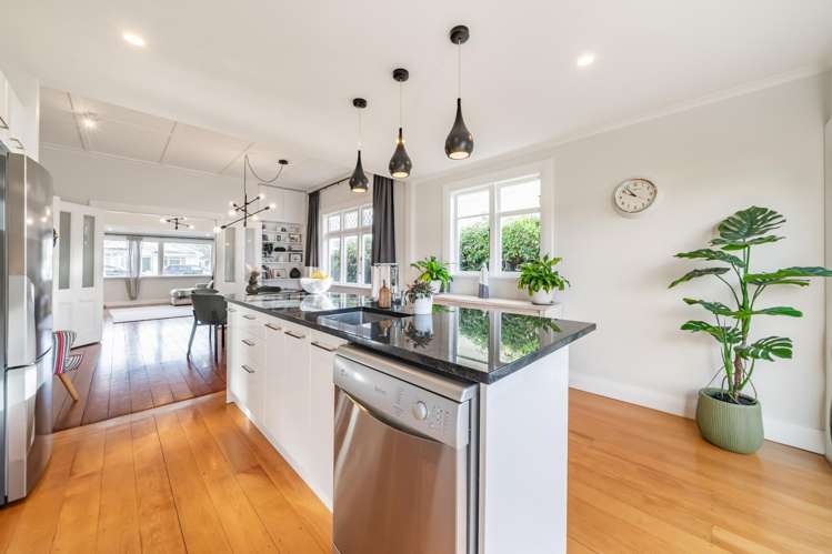 68 William Street Petone_9