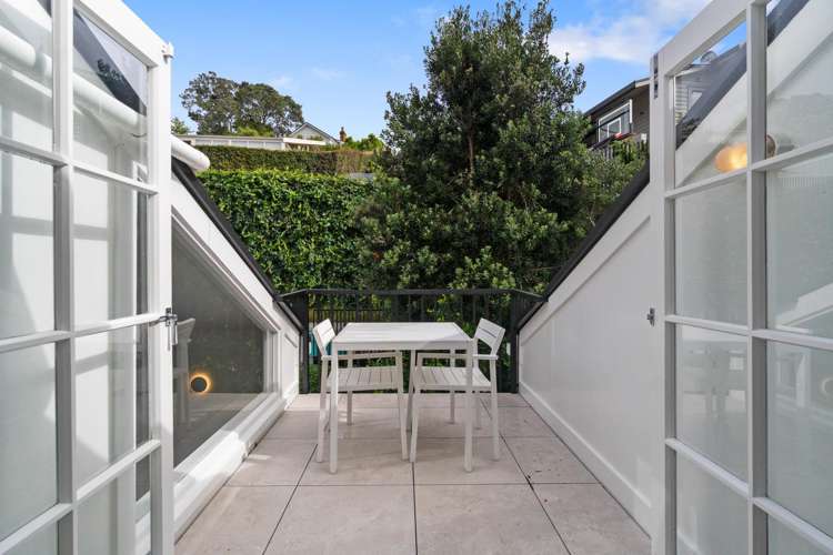 6 Leys Crescent Remuera_22