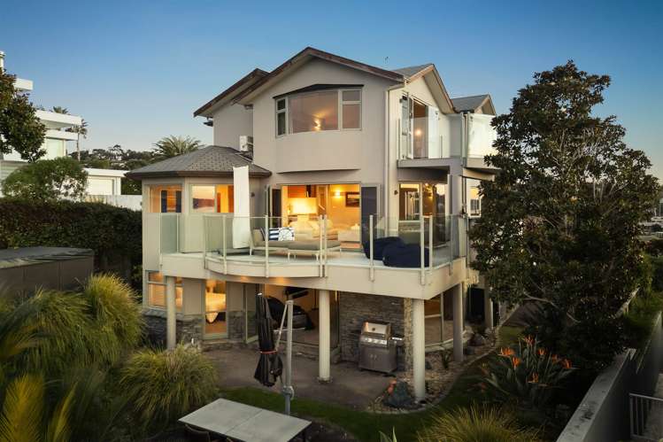 34 Marellen Drive Red Beach_42