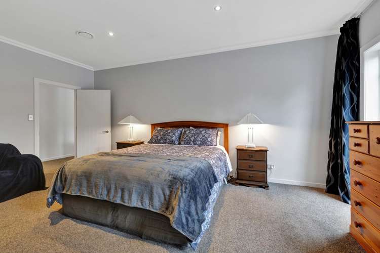 1199 Oxford Road Fernside_22