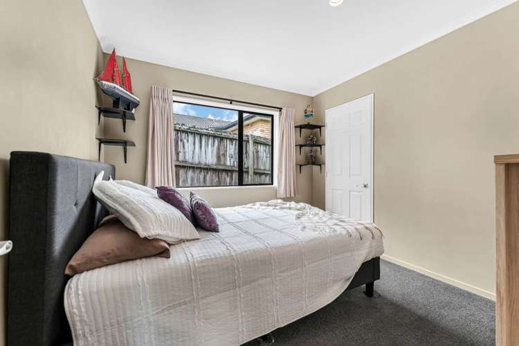 7 Holsten Place Massey_17