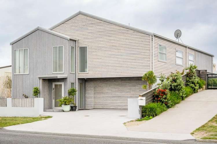 1025B Papamoa Beach Road_0