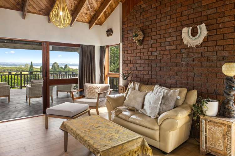 11 Rika Place Kawaha Point_4