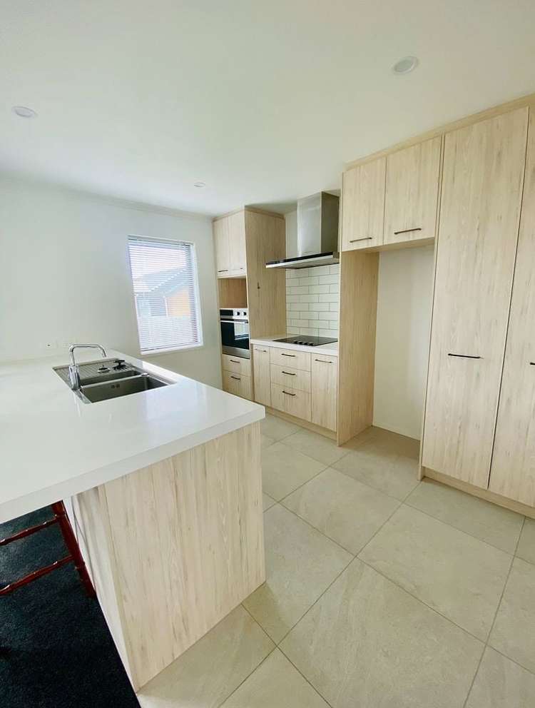 9c Rishworth Avenue Stanmore Bay_6