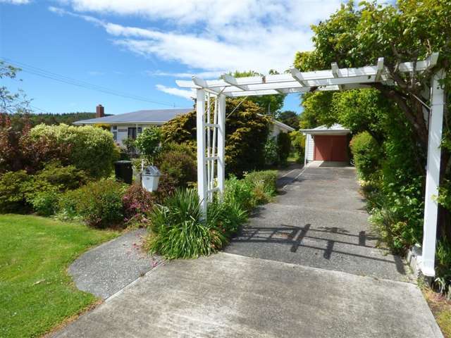 130 Salcombe Street Kaitangata_3