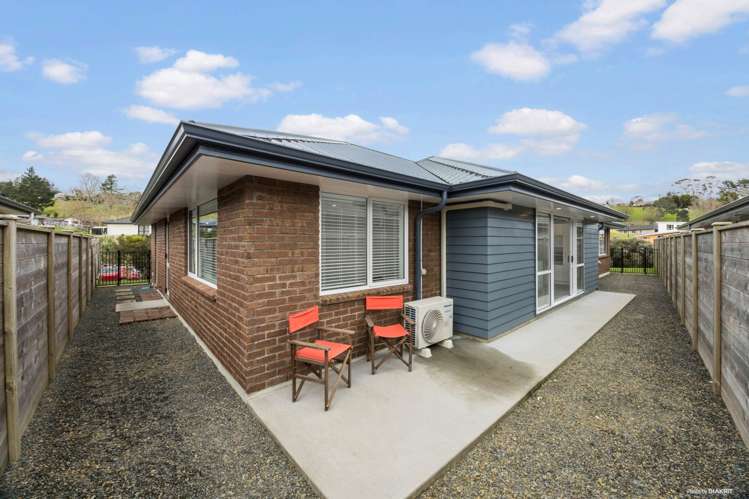 3 Harry Close Warkworth_8