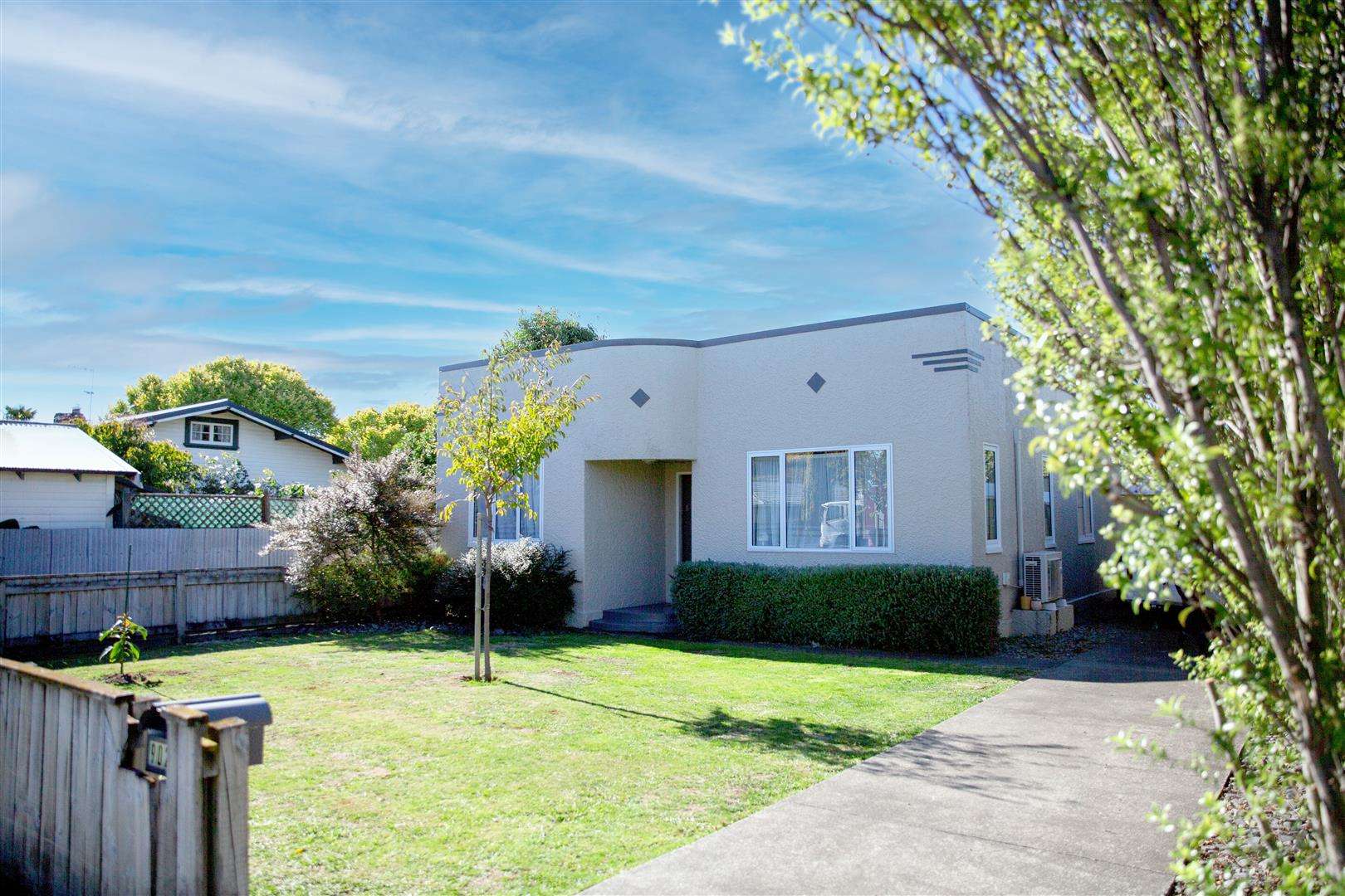 902 Queen Street East Parkvale Hastings Houses for Sale One Roof