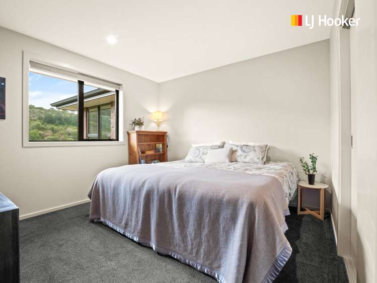 21 Sretlaw Place Glenross_11