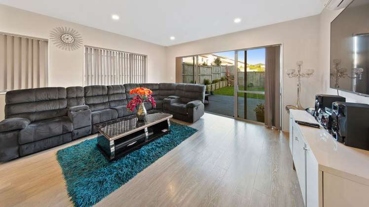 18 Moville Drive Flat Bush_2