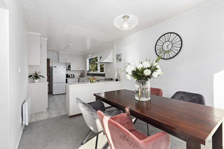 48 Thurleigh Grove Karori_5