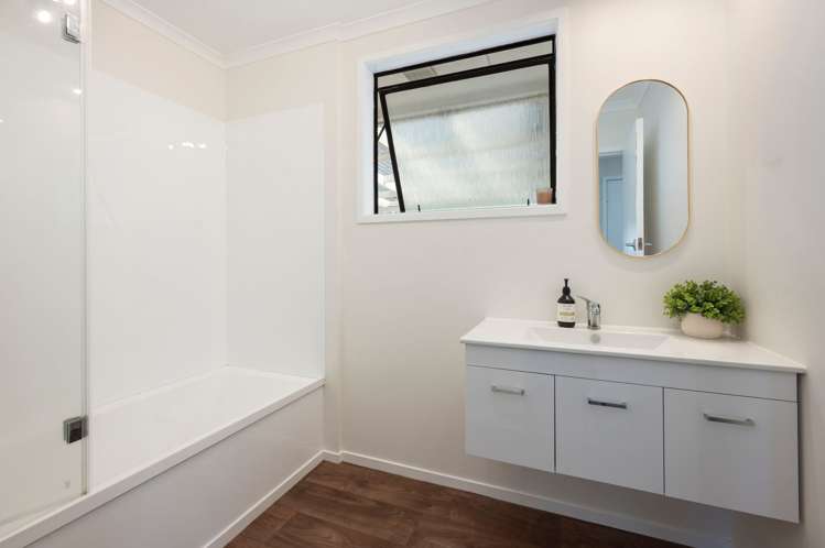 35 Martin Street Utuhina_13