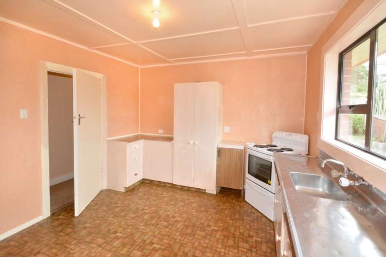 10 Riselaw Road Calton Hill_9