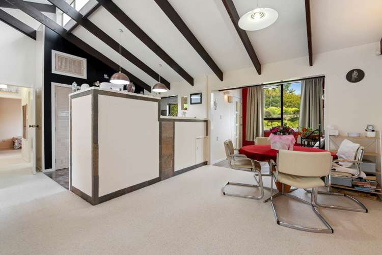 93 The Avenue Lucas Heights_12