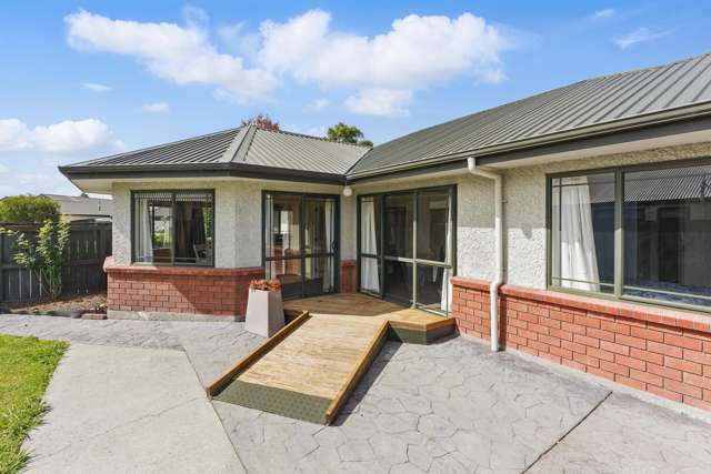 34 Strachan Way Highbury_2