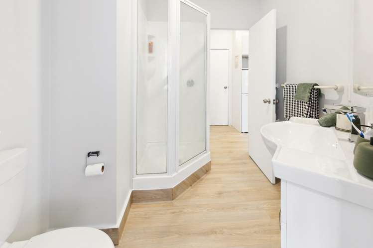 11d/126 The Terrace Wellington Central_6