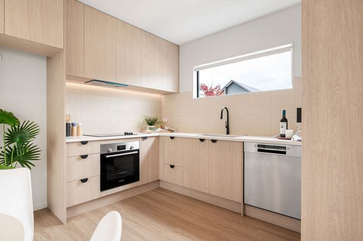 69 Overton Street Rototuna North_5