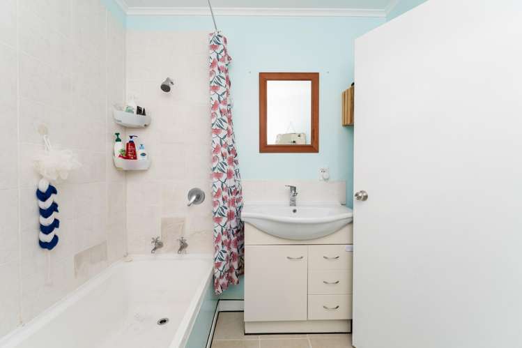 7 Dalrymple Street Pine Hill_13