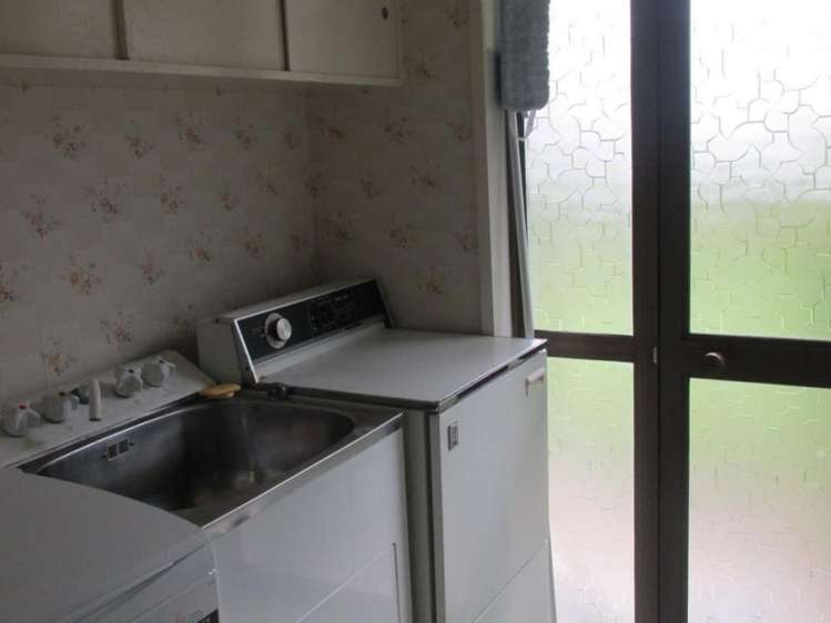 16 Kestrel Crescent Matamata_8