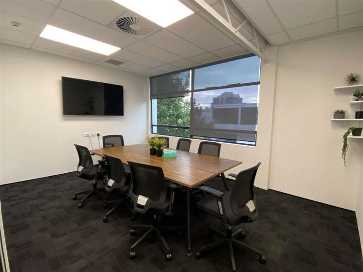 Part 1st Floor, 408 Anglesea Street Hamilton Central_2