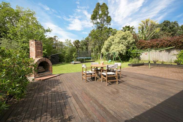 16 Tane Road Laingholm_5