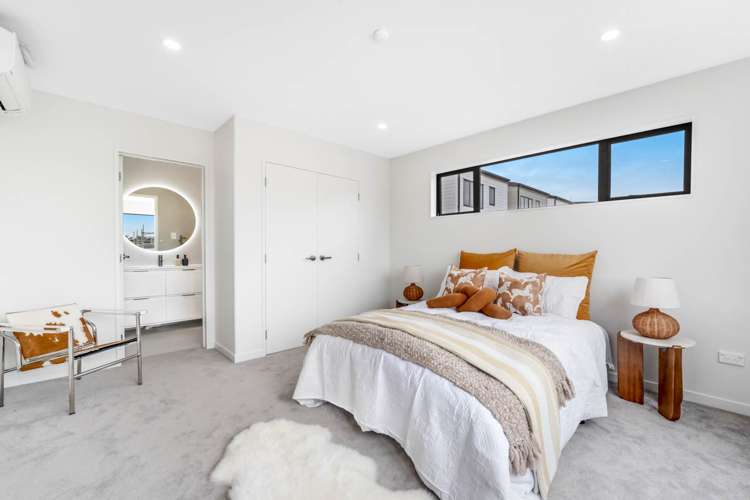 22 Toetoe Street Westgate_7