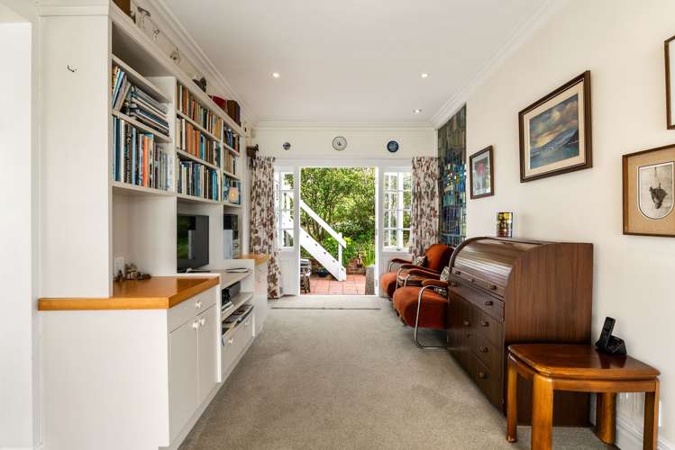22A Orchard Street Wadestown_7