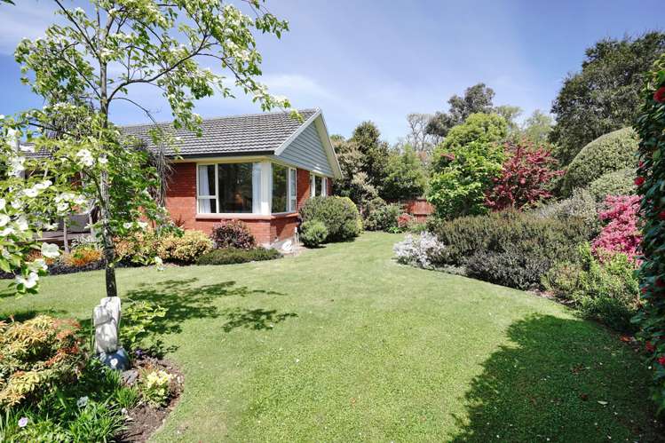 13 Doncaster Street Sockburn_16