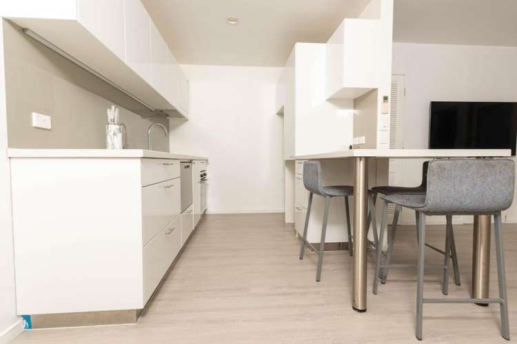 2F Diamond Street 10021_4