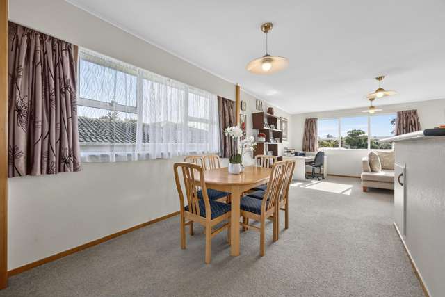 8 Jade Avenue Pakuranga Heights_4