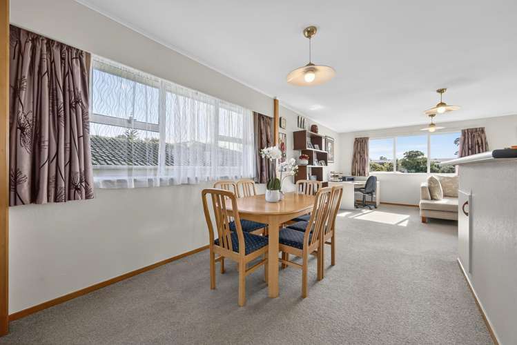 8 Jade Avenue Pakuranga Heights_4