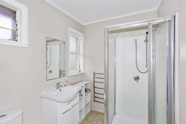 52 Churchill Avenue Manurewa_14