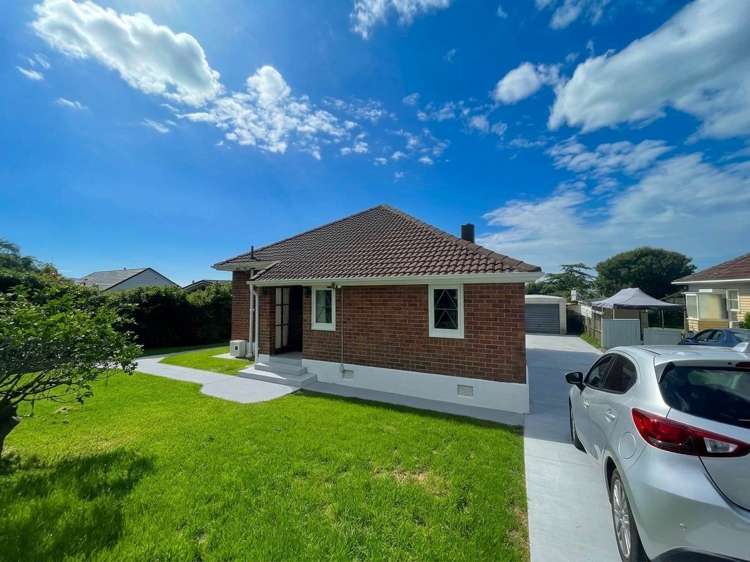48 Fifth Avenue Mt Albert_10