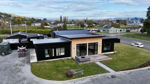 Bold, Black & Built for Good Times in Kaitangata
