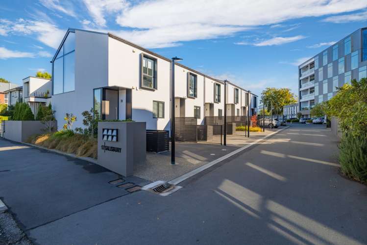 2/17 Salisbury Street 1419_14