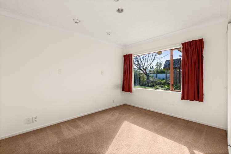 16 Knightsbridge Place Taradale_18